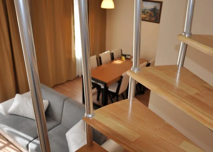 Aparthotel Esguven Apart