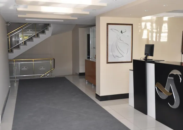 Aparthotel Esguven Apart *